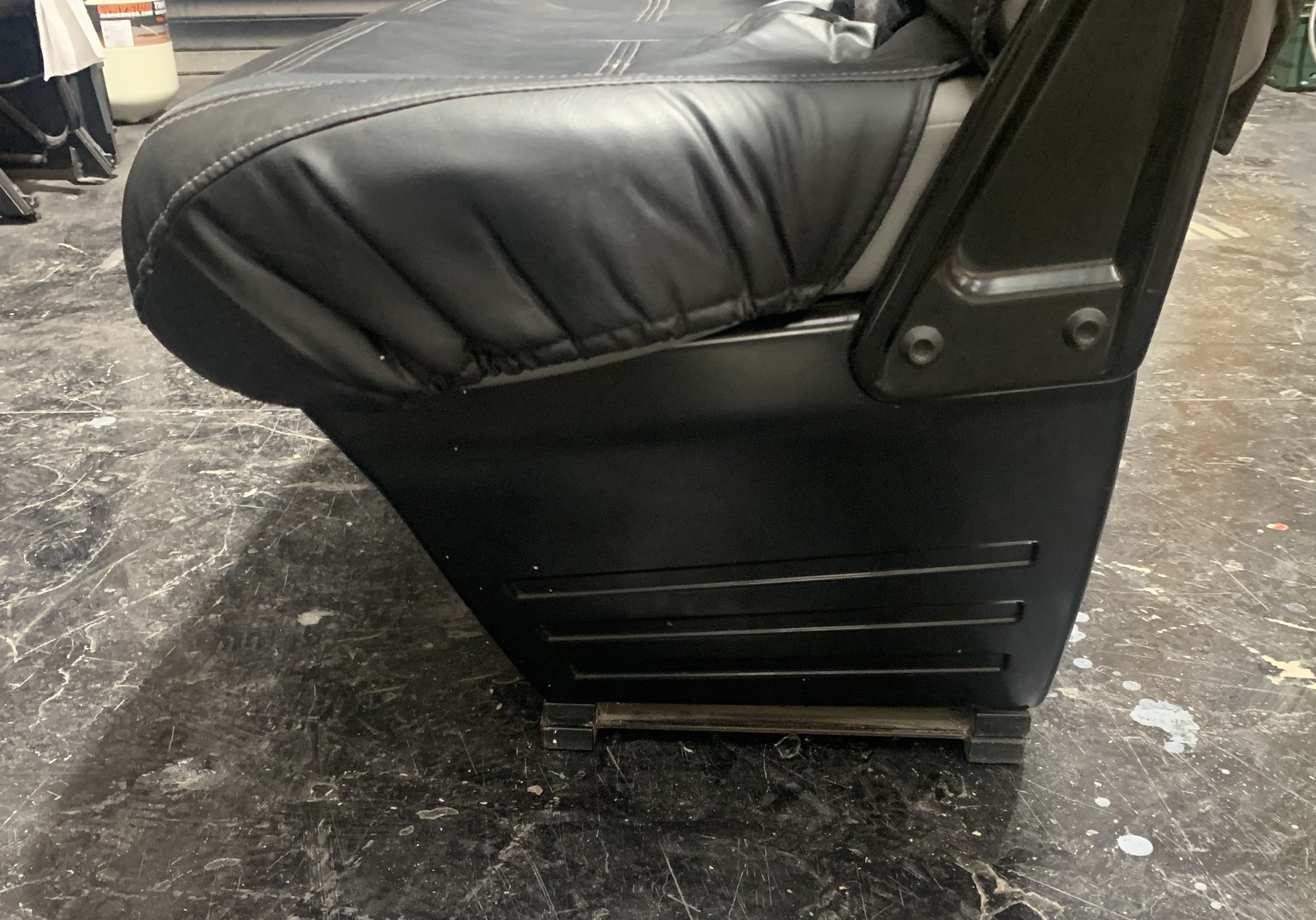 VOLKSWAGEN T5 PASSANGER FOLDING DOUBLE SEAT WITH SWIVEL BASE WITH COVERS-14 VOLKSWAGEN T5 PASSANGER FOLDING DOUBLE SEAT WITH SWIVEL BASE WITH COVERS-14