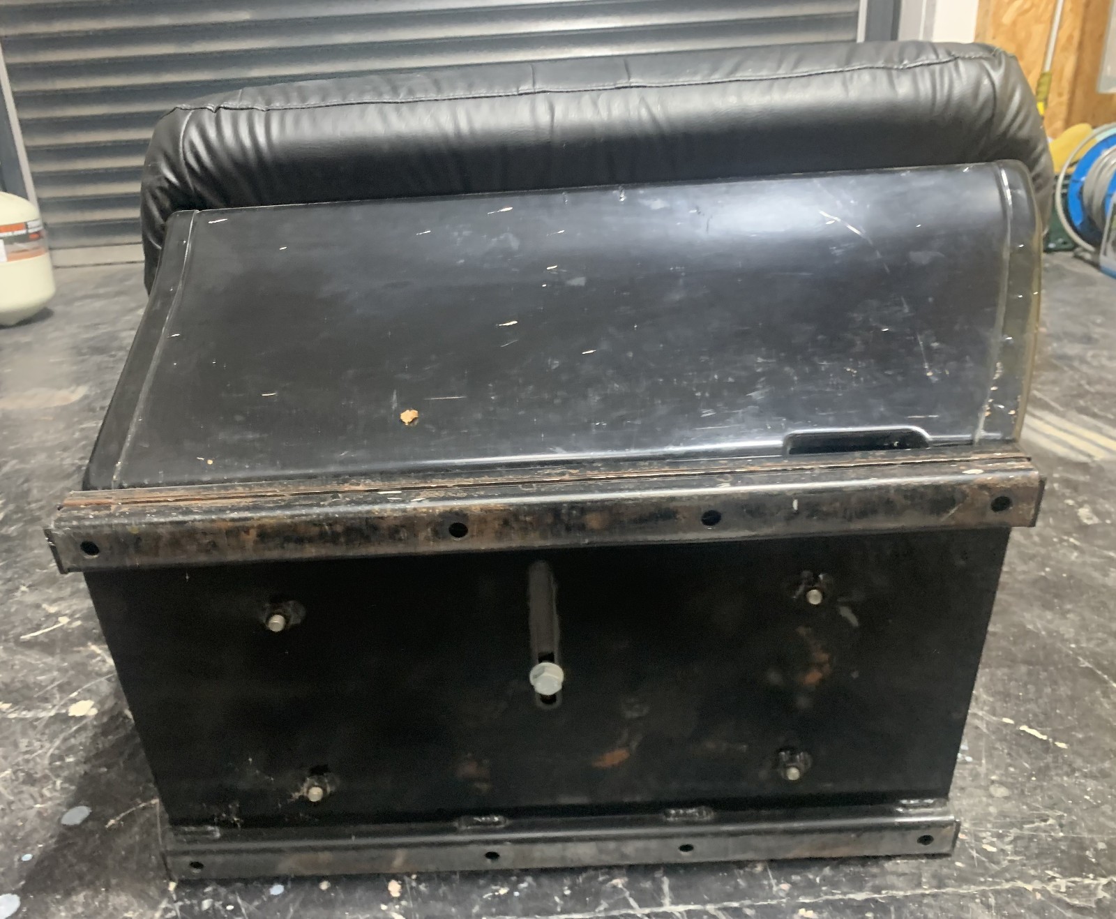 VOLKSWAGEN T5 PASSANGER FOLDING DOUBLE SEAT WITH SWIVEL BASE WITH COVERS-7 VOLKSWAGEN T5 PASSANGER FOLDING DOUBLE SEAT WITH SWIVEL BASE WITH COVERS-7