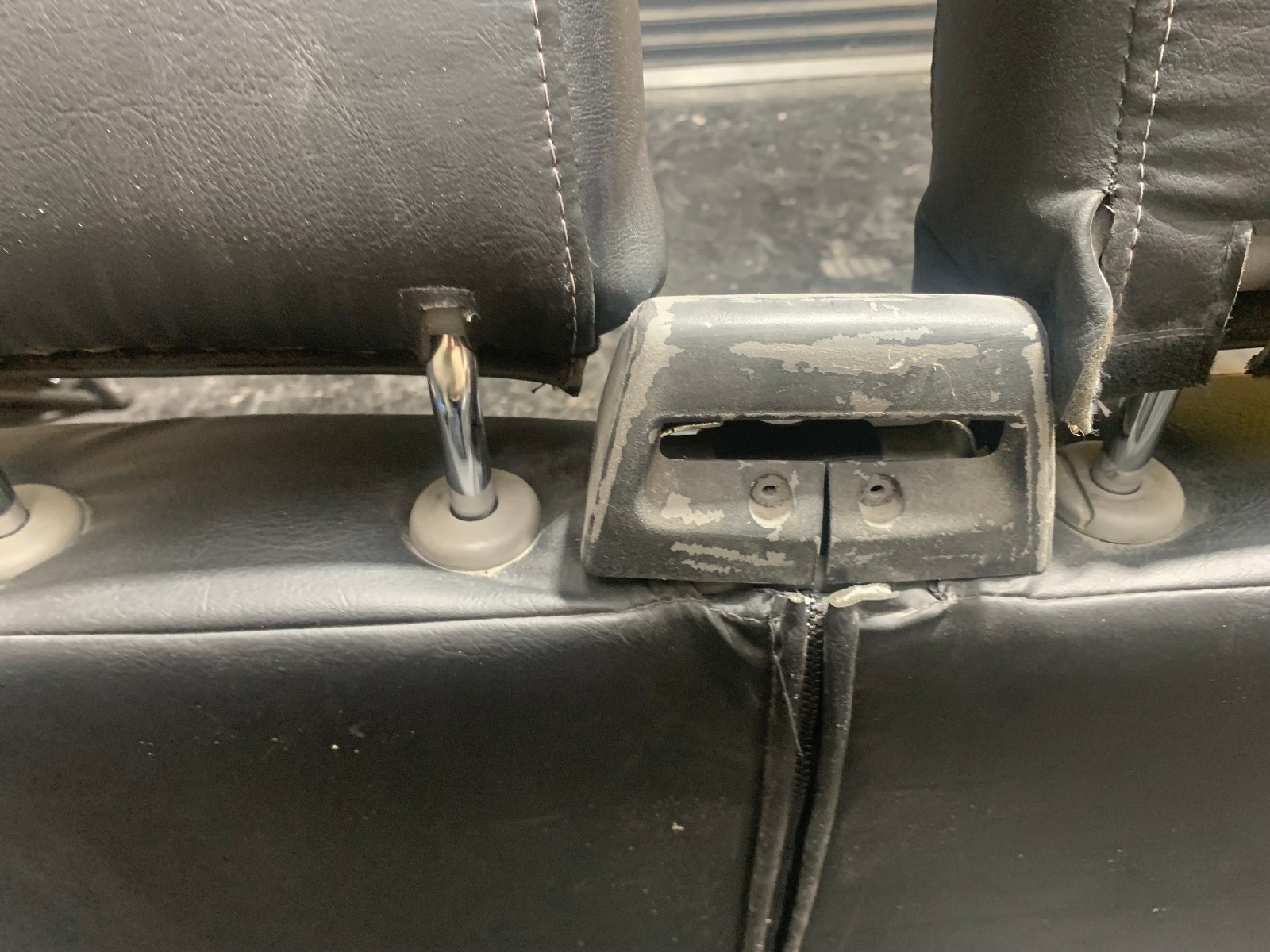 VOLKSWAGEN T5 PASSANGER FOLDING DOUBLE SEAT WITH SWIVEL BASE WITH COVERS-9 VOLKSWAGEN T5 PASSANGER FOLDING DOUBLE SEAT WITH SWIVEL BASE WITH COVERS-9